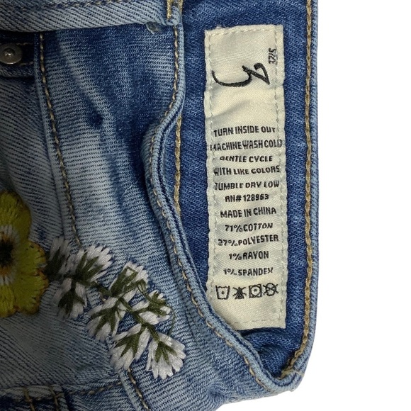 Indigo Rein Jean Shorts Embroidered Boho Flower Frayed Retro Hippy Junior SZ 3 - Picture 10 of 13